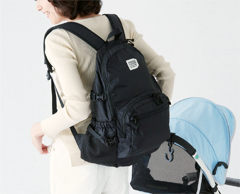 ポケットが豊富なマザーズバッグリュック 210D DAY PACK TIPI