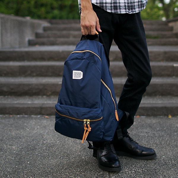 PRODUCT DETAIL / 420D DAY PACK | 自転車 バッグの専門店 FREDRIK ...